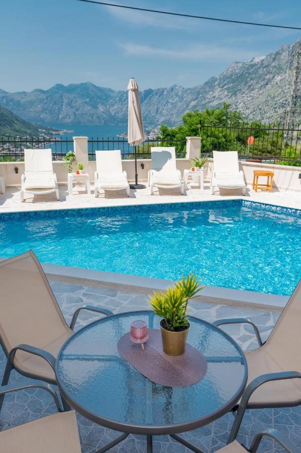 Boka Bay 2 Apartment Котор Екстериор снимка