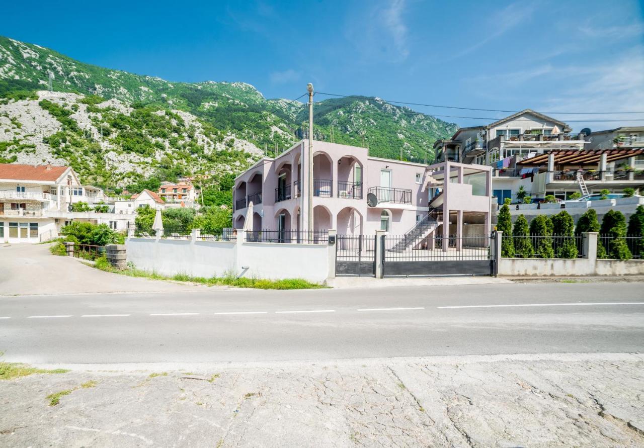 Boka Bay 2 Apartment Котор Екстериор снимка