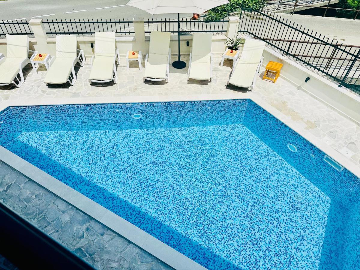 Boka Bay 2 Apartment Котор Екстериор снимка