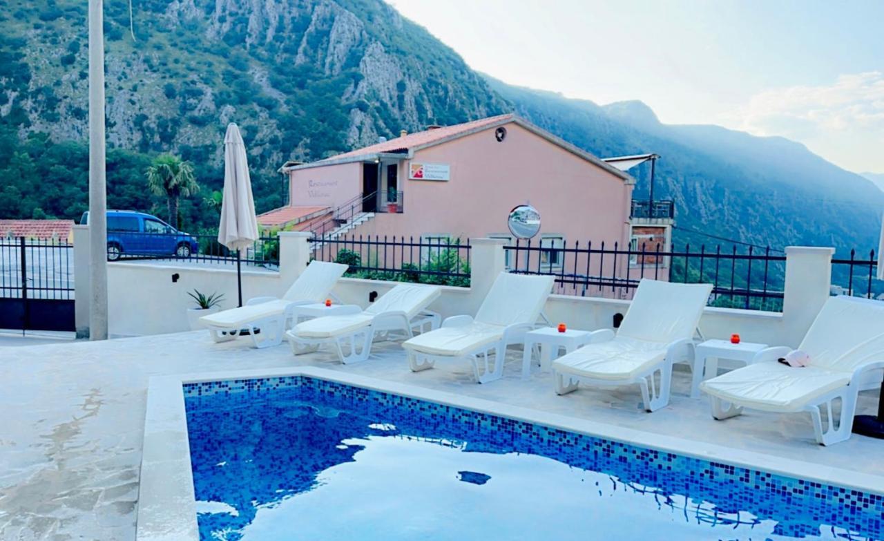 Boka Bay 2 Apartment Котор Екстериор снимка